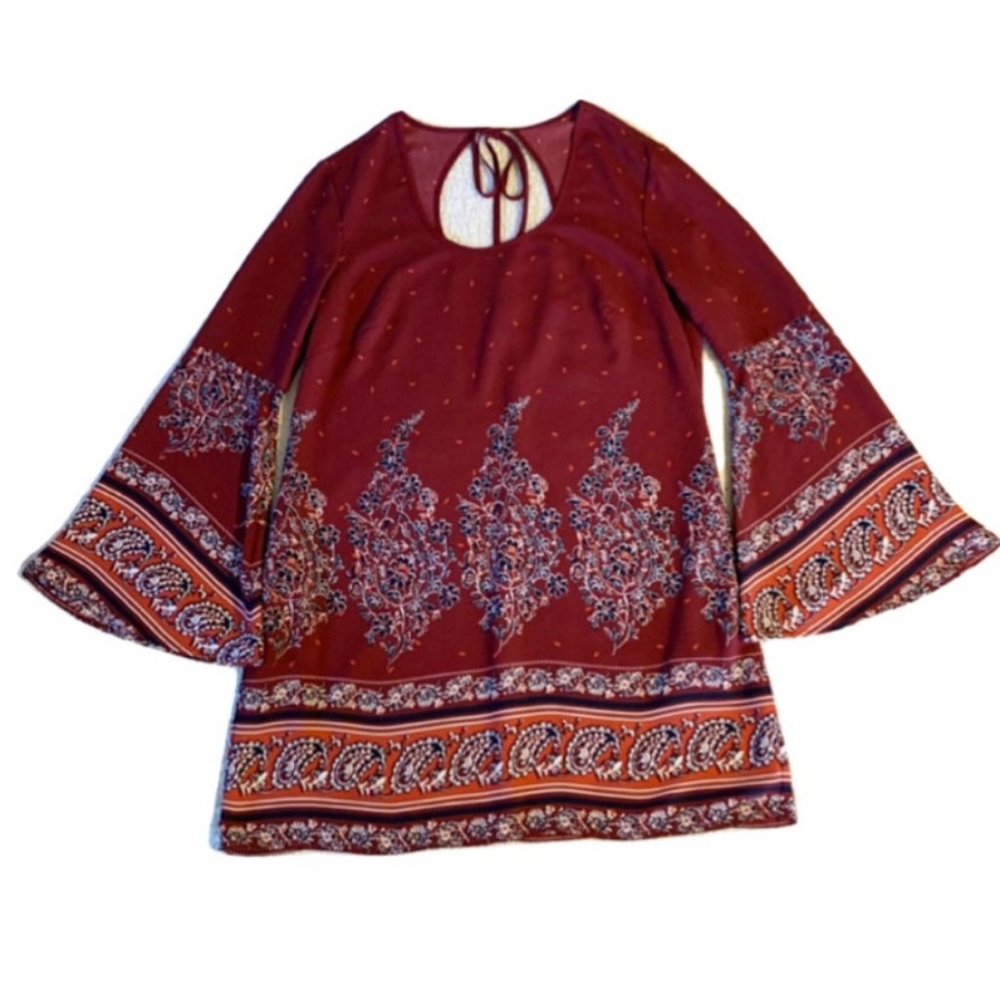 Xhilaration Boho Bell Sleeve Mini Dress (Maroon) Size Small